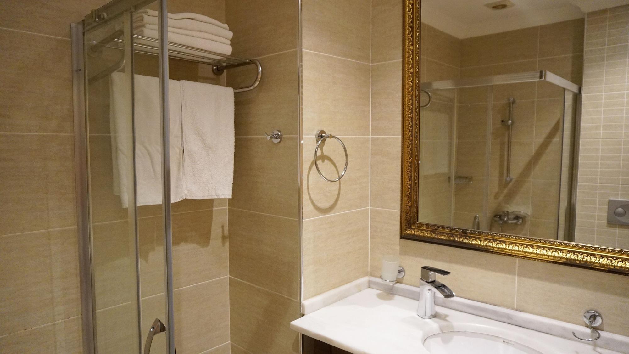 Vois Hotel Istanbul Exterior foto
